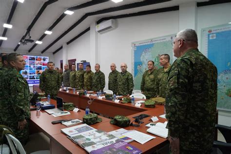 Fuerzas Militares De Colombia On Twitter Llegamos Al Comando