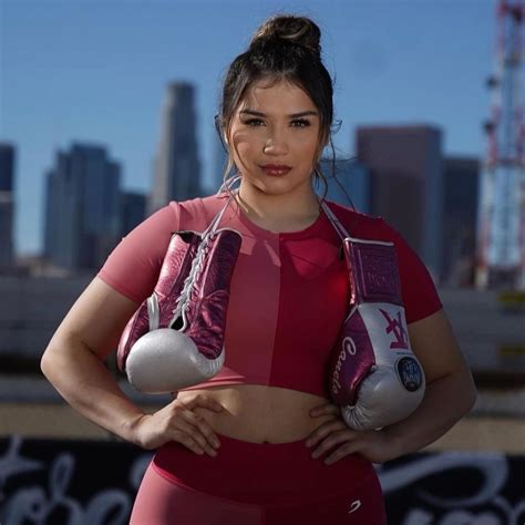 Amateur Star Iyana Right Hook Roxy Verduzco Makes Pro Debut On Broner Vs Williams Card In