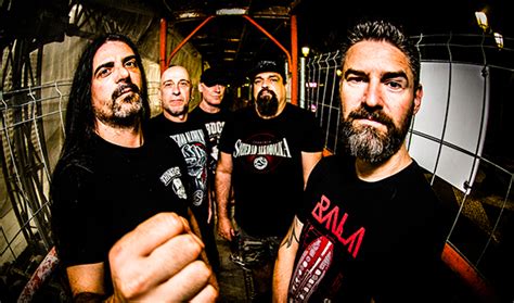 estaka rock  anuncia artistas