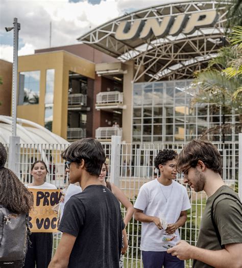 Enem prazo para solicitar isenção da taxa de inscrição começa hoje