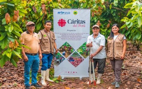 C Ritas Del Per Brinda Asistencia T Cnica Directa A Peque Os