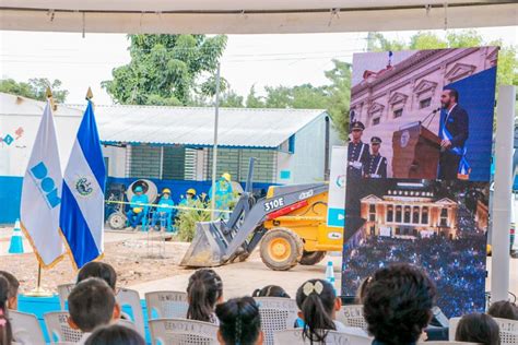 Obras Municipales Inicia Reconstrucción Del Centro Escolar El Roble