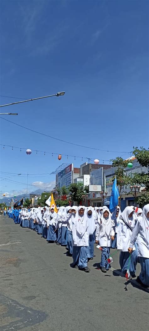 Pawai Taaruf Muharram Peringatan Hut Ri Ke Man Nganjuk