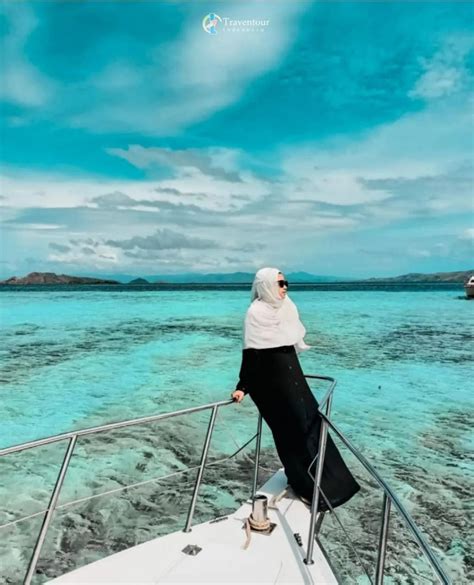 Explore Labuan Bajo One Day Trip With Speed Boat Traventour Indonesia