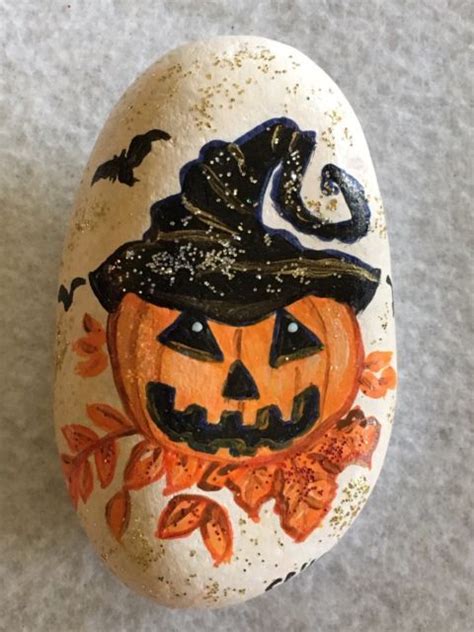 20 Cute Painted Rock Pumpkins Ideas Painted Rocks Rock Painting