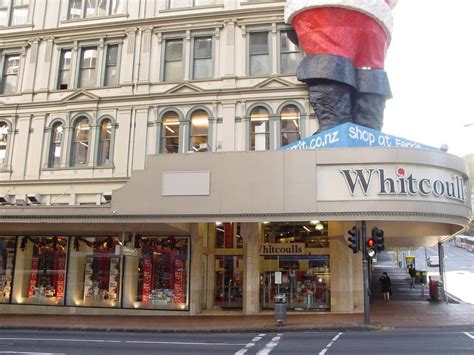 Whitcoulls goes; Farmers moves into Auckland CBD