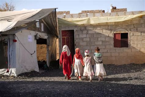 Ensuring a safe environment for vulnerable children in Yemen | UNICEF Yemen