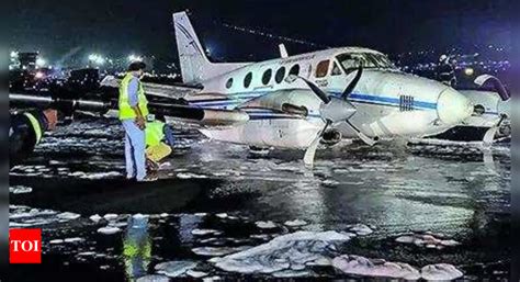 Pain: When Air Ambulance With 5 On Board Made A ‘belly Landing’ In City ...