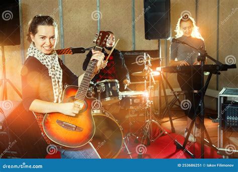 Attractive Female Soloist Playing Guitar and Singing with Her Mu Stock Image - Image of male ...