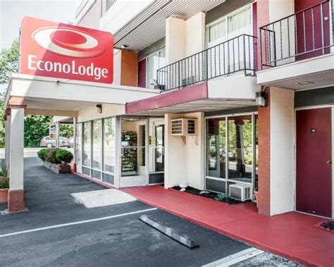 Econo Lodge - UPDATED 2018 Prices & Motel Reviews (Stroudsburg, PA ...