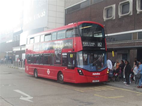 London Buses Route 182 Bus Routes In London Wiki Fandom