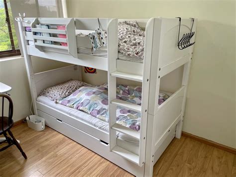 Pre Loved Matrix Low Bunk W Mounted Ladder W Pullout Furniture