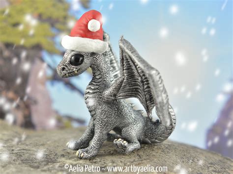 Santa Hat Dragon