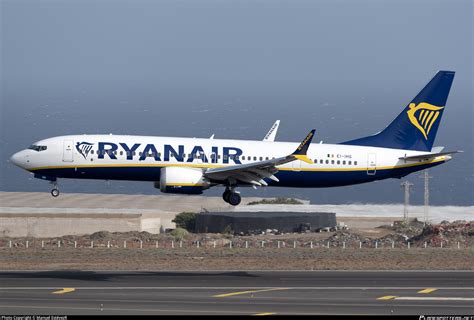 EI IHS Ryanair Boeing 737 8200 MAX Photo by Manuel EstévezR ID