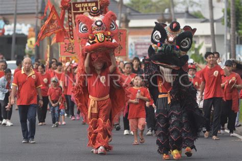 Kirab Cap Go Meh Di Bali Antara Foto