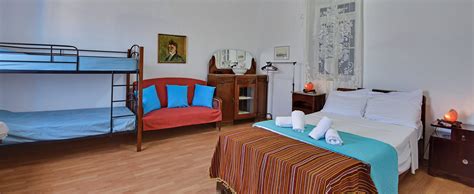 Aunties House Milos