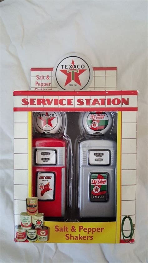 Texaco Salt And Pepper Shakers Gas Pump Shakers By Enesco Cib 230cb