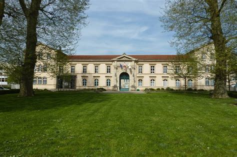 LE LYCÉE RAYMOND POINCARÉ à Bar le Duc