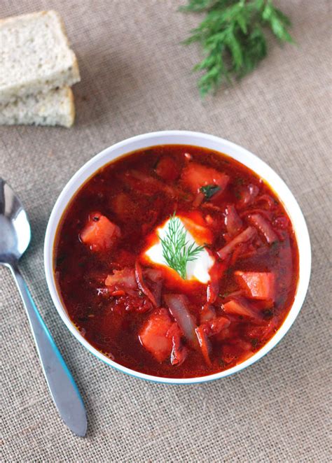 Ukrainian Borscht Recipe - Beet Cabbage Soup » LeelaLicious