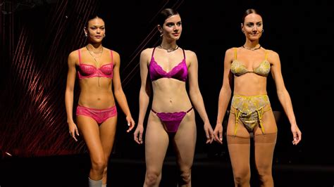 K New Release Paris Lingerie Show Part Paris Salon