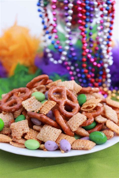 Mardis Gras Chex Mix Holiday Treats Holiday Recipes Carnival Snacks Mardi Gras Food Think