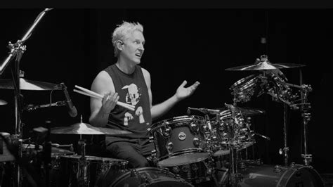 Josh Freese is Foo Fighters' New Live Drummer