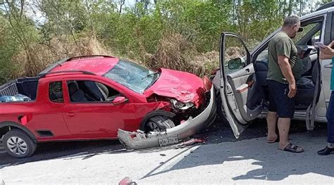 Roba Camioneta Choca Y Lo Detienen