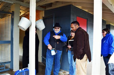 Caddo Parish animal rescuers visit Happy Tails in Natchitoches Parish ...