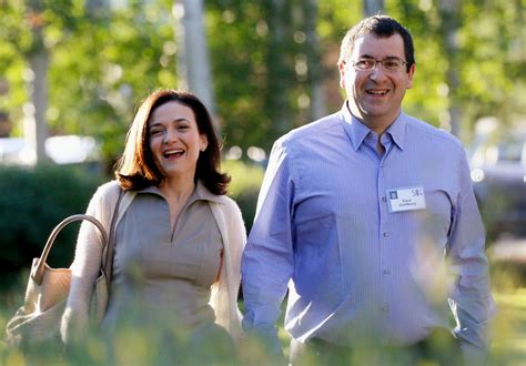 Sheryl Sandbergs Ceo Husband David Goldberg Died After Working Out In