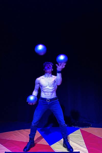 Power Juggling Act for Hire | Circus Stardust Entertainment