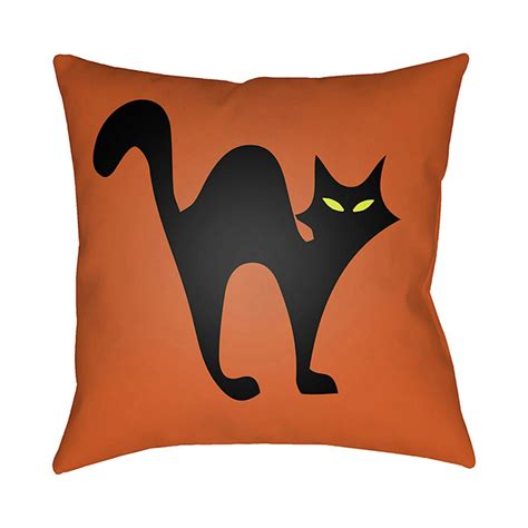 18 Halloween Decorations Every Black Cat Lover Needs