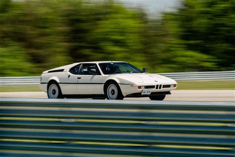legendary bmw     track day  mosport