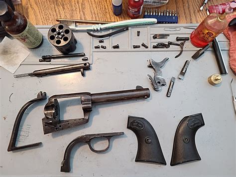 Colt Saa Disassembly Glolasem