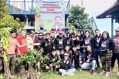 Barikade 98 Bersama Pecinta Alam Dan Beberapa Ormas Serta Warga Sekitar