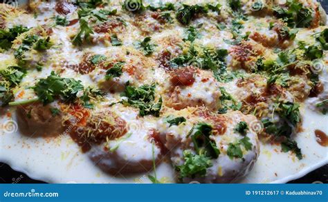 Dahi vada chaat stock image. Image of indian, chaat - 191212617