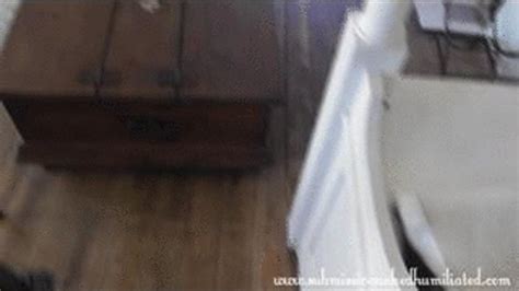 Naked Dancing Ellie Roe Has Embarrassing Footage Shared Live Online Strip Em Naked Clips Sale