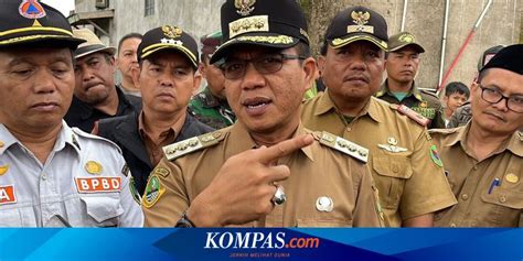 Rumah Warga Rusak Diterjang Puting Beliung Bupati Bandung Janji