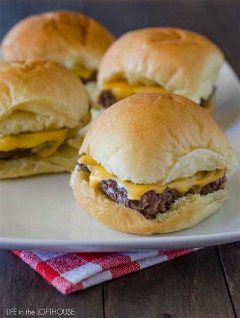 Best 25+ Sliders burger ideas on Pinterest | Sliders party, How to make sliders and Mini burger ...