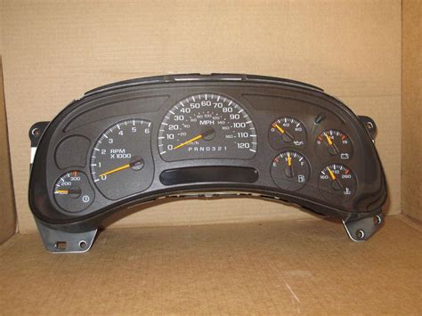 Find 2006 2007 Chevy Silverado Gmc Sierra Truck Speedometer Cluster 61k In Everett Washington