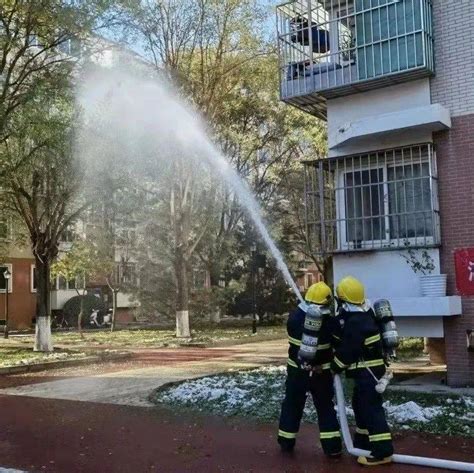 消防宣传月 北京经开区街道社区联动共筑消防安全“防火墙”居民