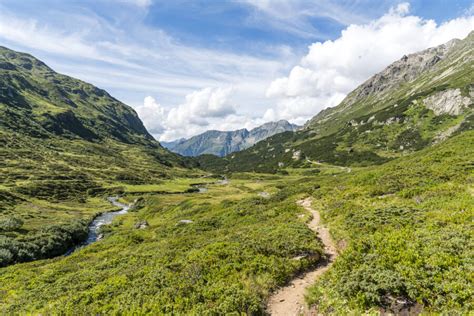 Wanderung Zu Den J Riseen Tipps Rund Ums Berghaus Vereina