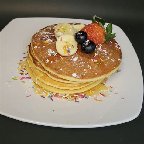 Hot Cakes De Nutella Con Fresa O Pl Tano Nais Tu Mit Yu Restaurante