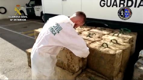 Saisies De Tonnes De Haschich Dans Une Op Ration Entre L Espagne Et