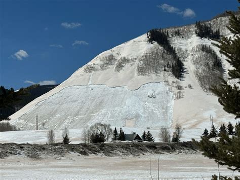 Colorado Officials Warn This Avalanche Is A Sign Of Things To Come