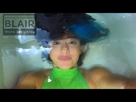 Bathtub Session Blair Explicit Dive Mask Wet Hair Wet Look BH