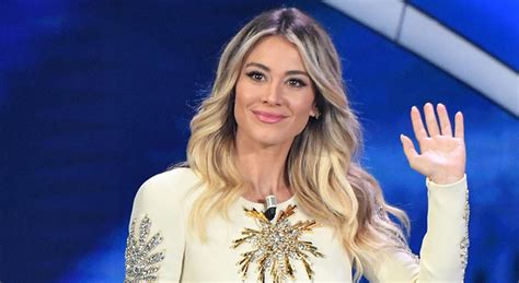 Revenge porn su Telegram Diletta Leotta tra le vittime tre denunciati uno è un 17enne