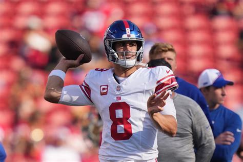 Daniel Jones Player Props Betting Lines Odds And Picks For Seahawks