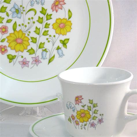 Vintage Corelle Dinnerware Old Friend