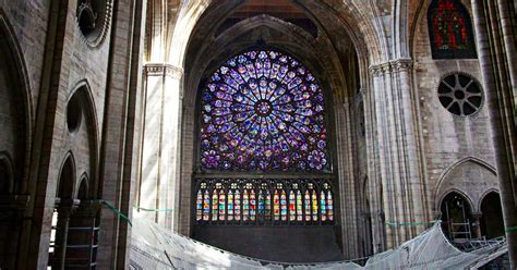 Notre Dame De Paris Le Chantier Du Si Cle En Streaming Direct Et