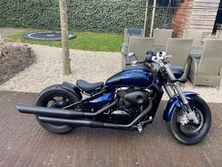 SUZUKI Nette En Dikke Suzuki Intruder M800 Chopper Bobber Motoren